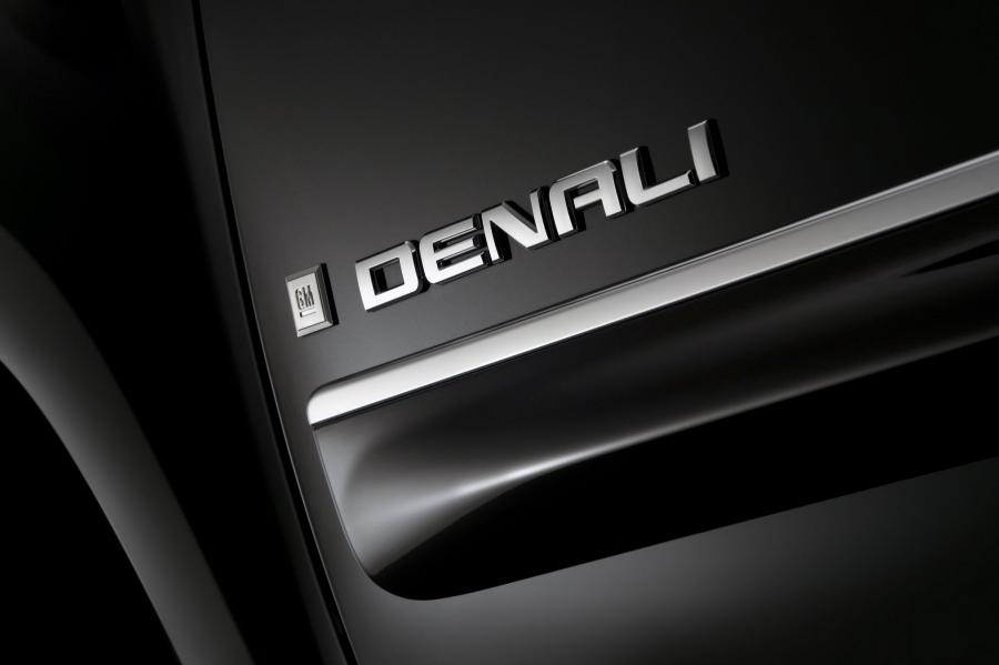 GMC Sierra Denali 2007 года  (фото 8 из 43)